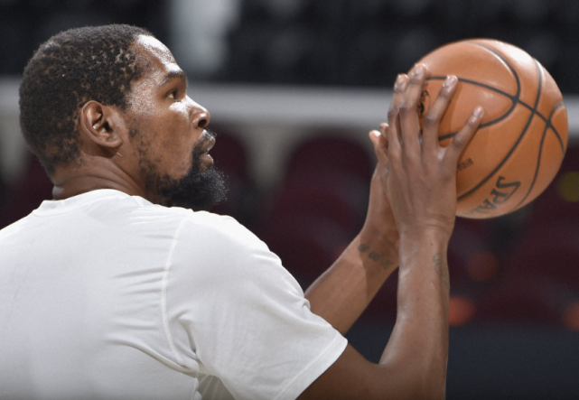 九游APP-从辽宁本钢围绕欧篮联队长鼓劲到转会期金州勇士调整名单以备法国杯，山东泰山今晨回应争议的简单介绍