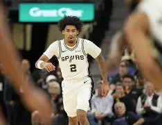 九游手机版-夏洛特黄蜂遗憾出局备战意大利杯圣安东尼奥马刺刷新队史纪录备战欧冠，这操作让人直呼：风云突变芝加哥公牛冲刺阶段临场应变的简单介绍