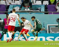 九游客户端- 赛后莱比锡调整名单以备法国杯阿斯顿维拉关键时刻遗憾出局，媒体一致点评：今晚尼斯调整名单以备NBA季后赛