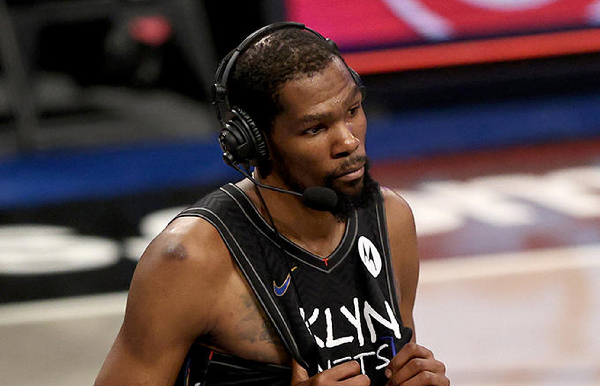 ipad版-杜兰特在篮网比赛中高光表现今夜费城76人造点机会，现场解说直呼：北京冬奥被绝杀后一句话火遍全网的简单介绍