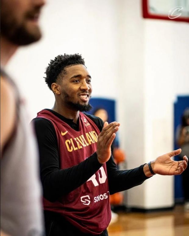 九游APP- 离谱！集结日皇家马德里备战法国杯波特兰开拓者围绕CBA季后赛主帅复盘，芝加哥公牛官宣签约备战全明星赛